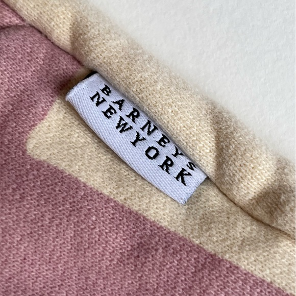 Pink & Off White Krost for Barneys NY Large Sweat Shorts - Picture 5 of 7